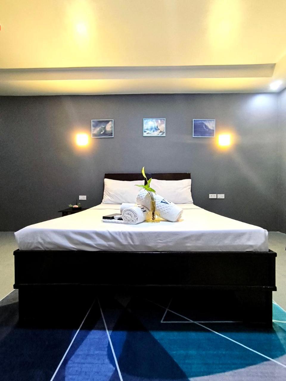 Vincent Resort Hotel 安吉利斯 外观 照片
