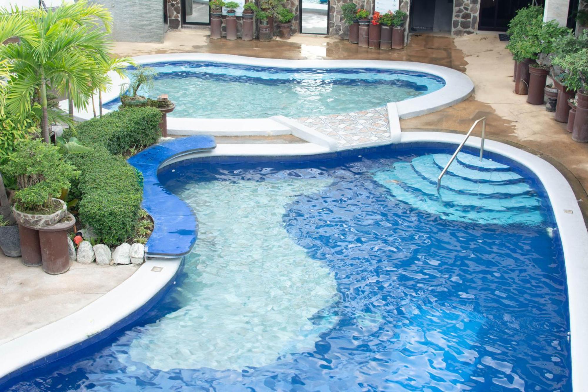 Vincent Resort Hotel 安吉利斯 外观 照片